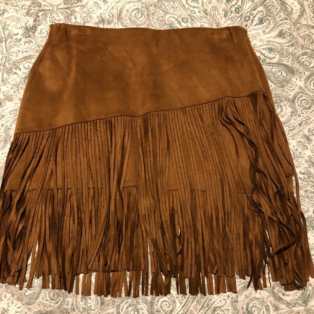 Staccato skirt